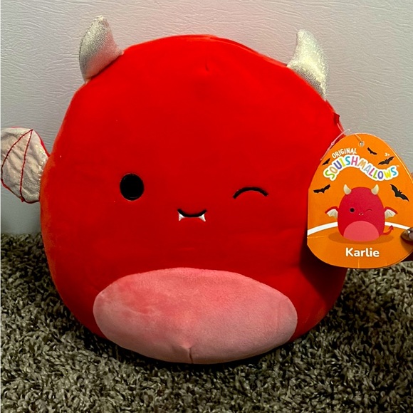 Karlie 8” Squishmallow - Picture 1 of 5